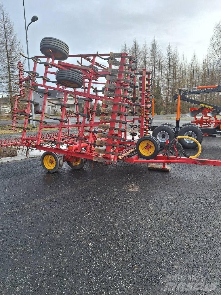 Väderstad NZE 700 Борони