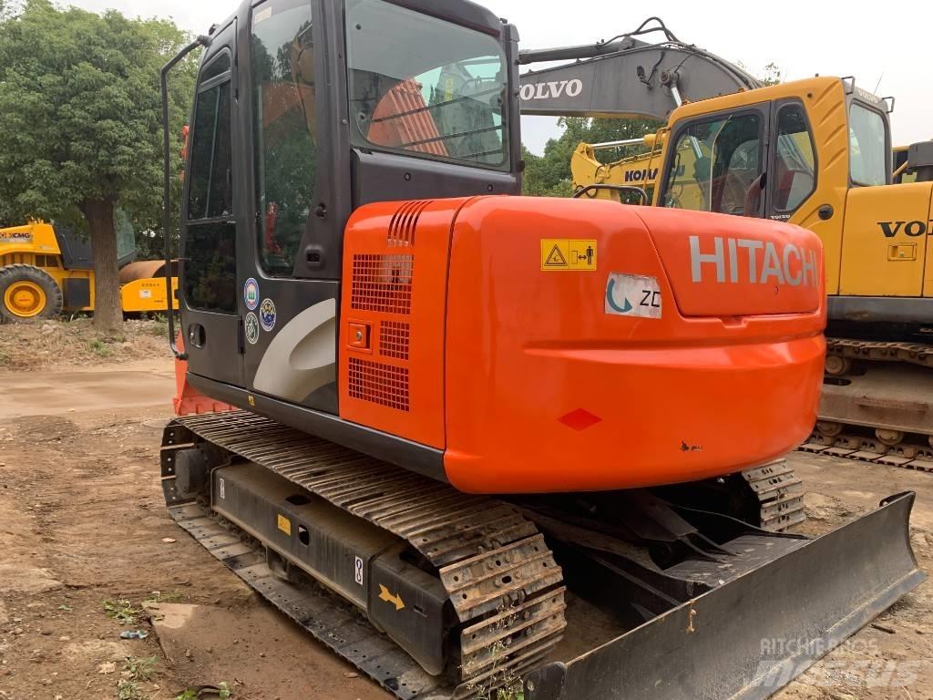 Hitachi Zaxis 70 Гусеничні екскаватори
