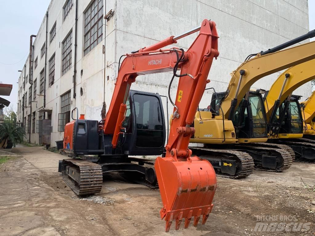 Hitachi Zaxis 70 Гусеничні екскаватори