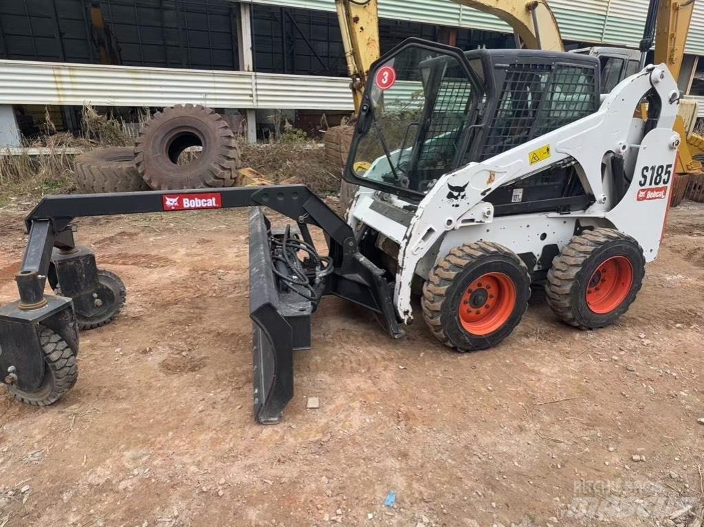 Bobcat S 185 Міні-навантажувачі