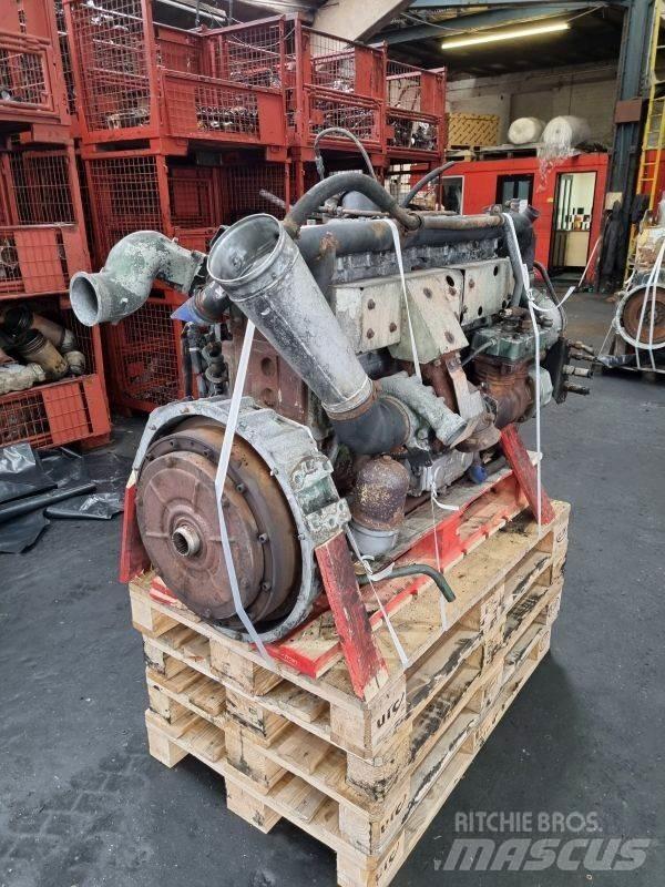 DAF PE183C1 Двигуни