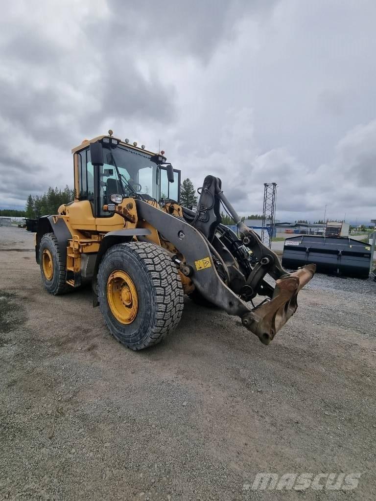 Volvo L 90 F Фронтальні навантажувачі