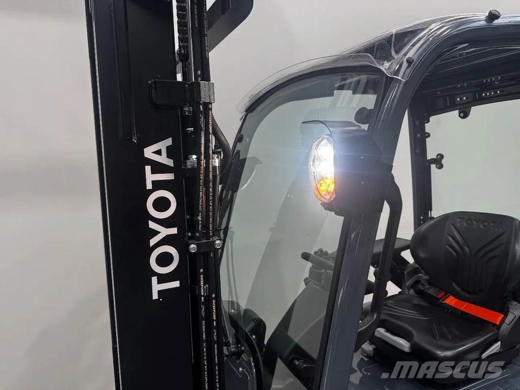 Toyota 8 FBM 20 T Електронавантажувачі