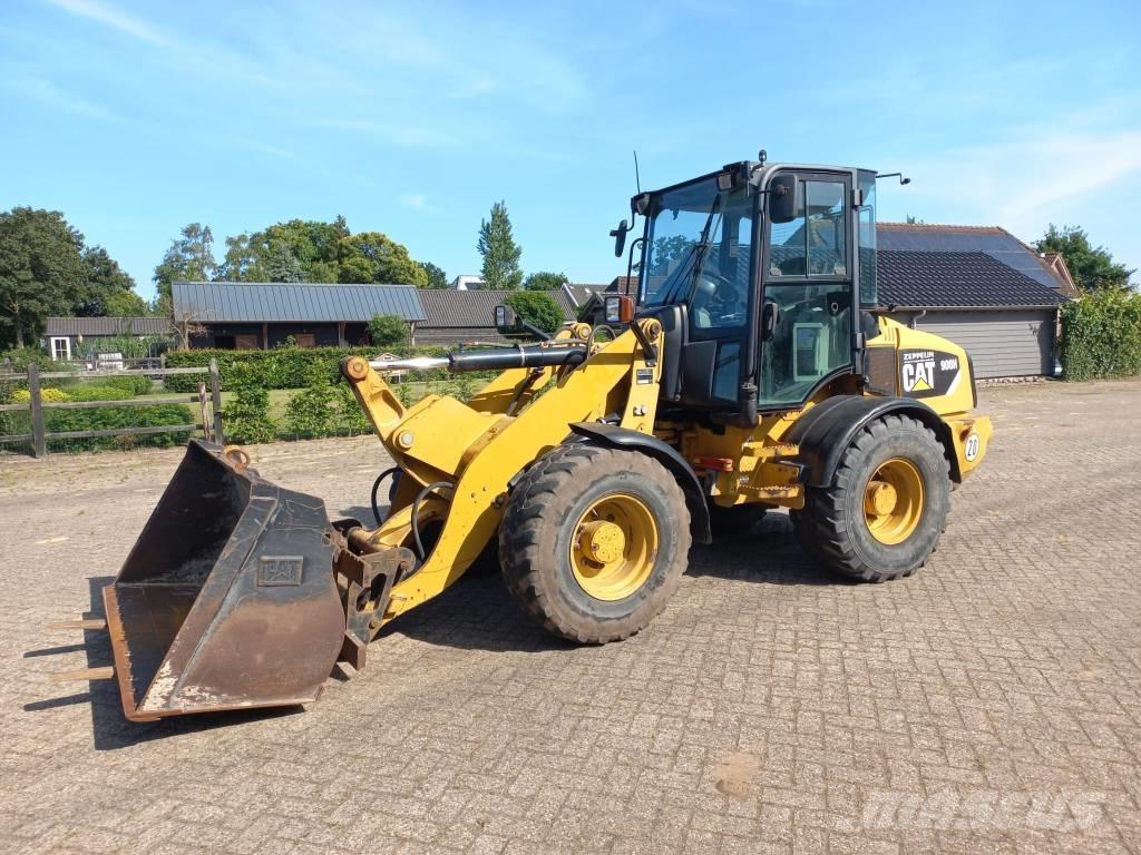 CAT 908 H Фронтальні навантажувачі