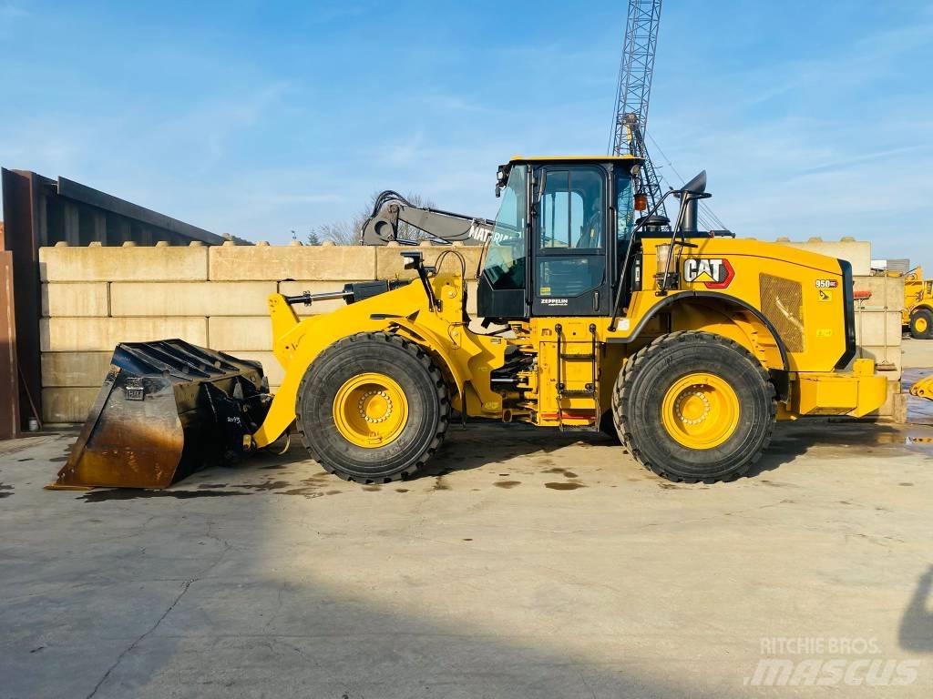 CAT 950 GC Фронтальні навантажувачі