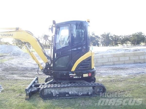 Hyundai R35Z-7 Міні-екскаватори < 7т