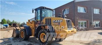 CASE 721 F Фронтальні навантажувачі