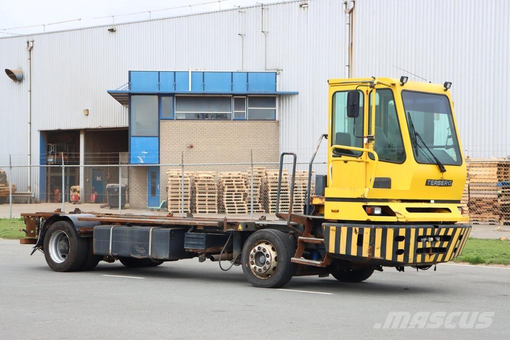 Terberg BC182 Термінальні трактори