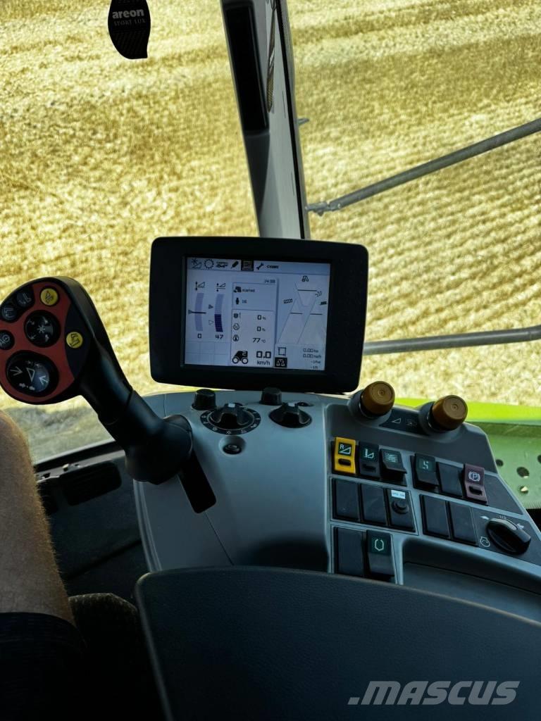 CLAAS Lexion 770 Зернозбиральні комбайни