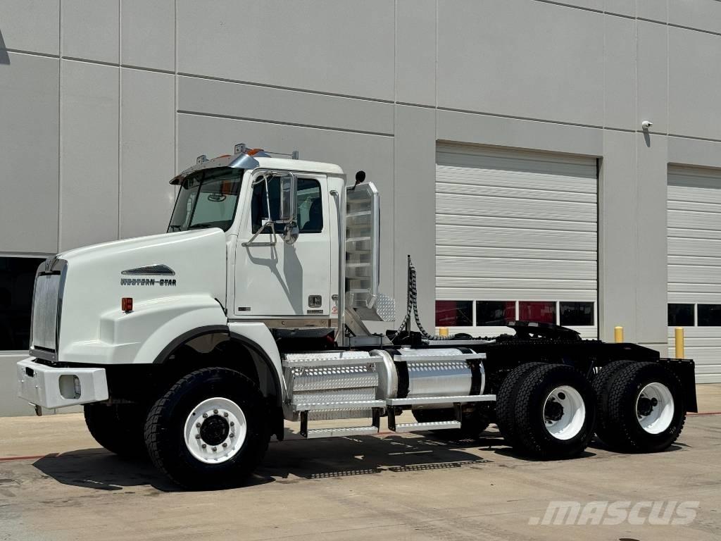 Western Star 4800 Тягачі