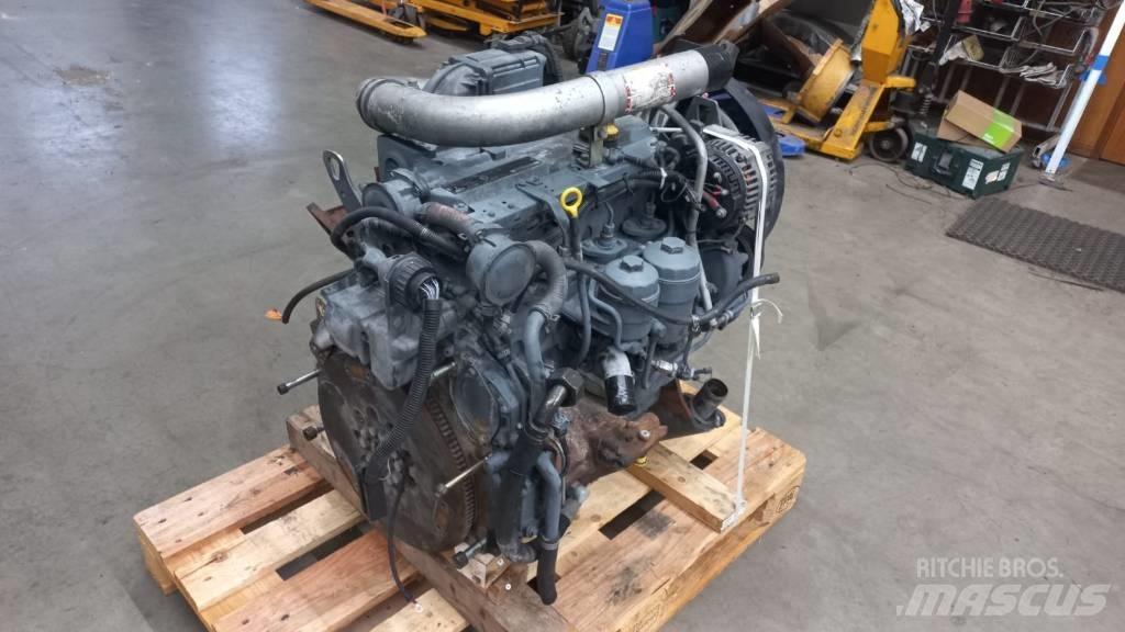 Deutz TCD2012L042VM Двигуни