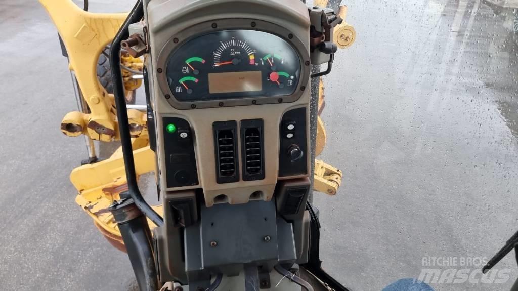 CAT 140 M Грейдери