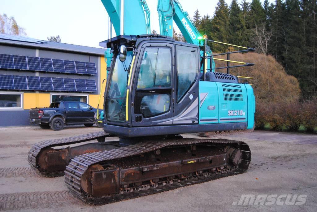 Kobelco SK 210 LC-11 Гусеничні екскаватори