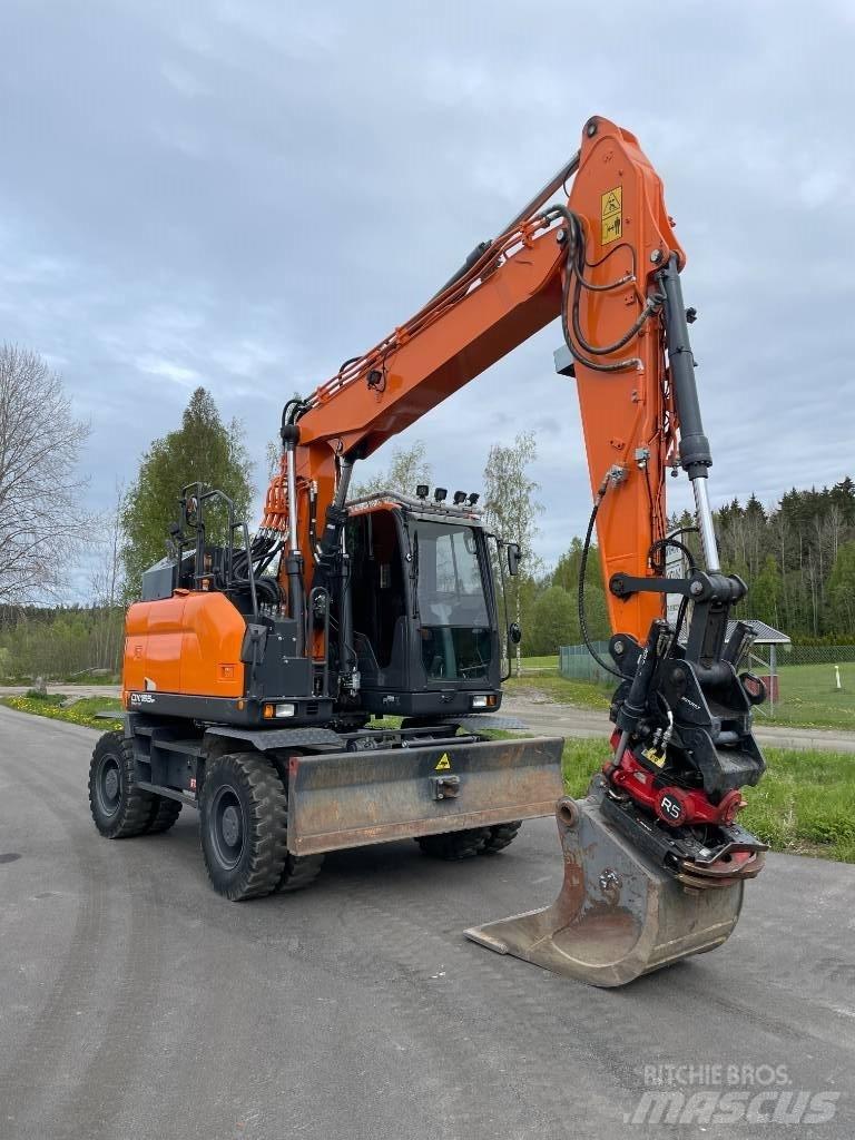 Doosan DX 165 W Колісні екскаватори