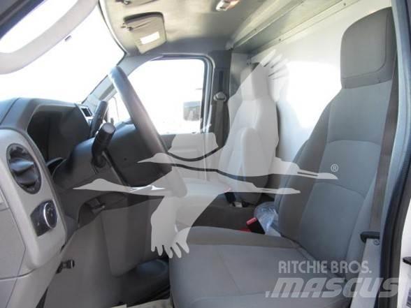 Ford E450 Будтехніка - Інші
