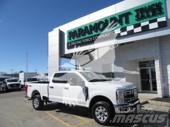 Ford F250 Будтехніка - Інші