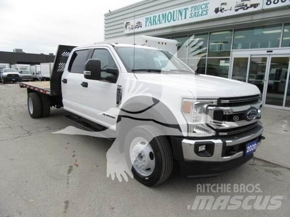 Ford F550 Вантажівки-платформи/бокове розвантаження