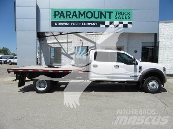 Ford F550 Вантажівки-платформи/бокове розвантаження