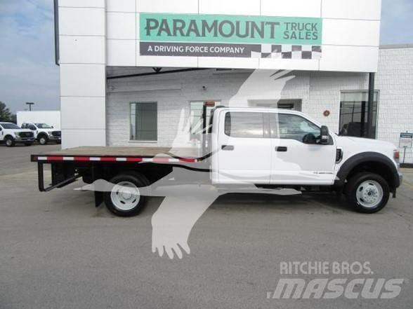 Ford F550 Вантажівки-платформи/бокове розвантаження