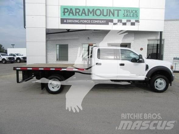 Ford F550 Вантажівки-платформи/бокове розвантаження