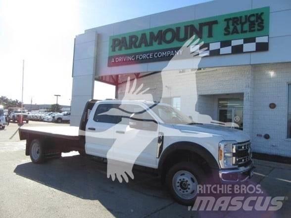 Ford F550 Вантажівки-платформи/бокове розвантаження