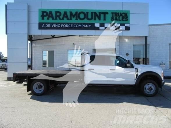 Ford F550 Вантажівки-платформи/бокове розвантаження
