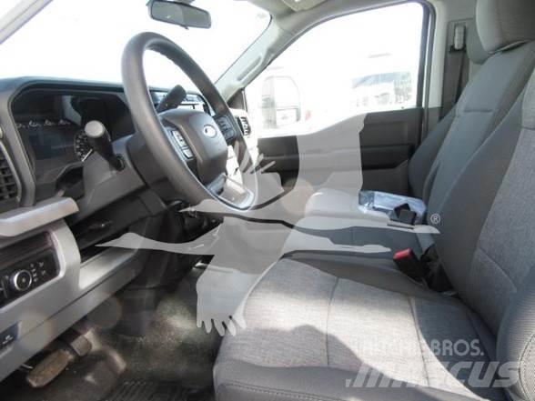 Ford F550 Будтехніка - Інші