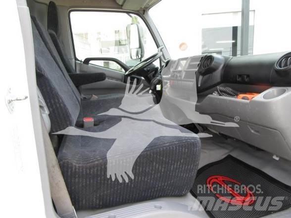 Hino 195 Вантажівки-платформи/бокове розвантаження