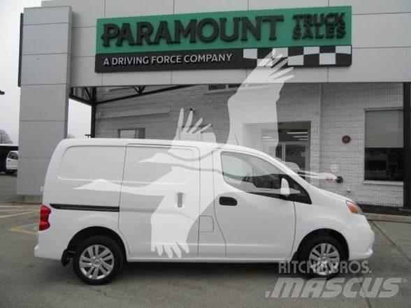 Nissan NV200 Будтехніка - Інші