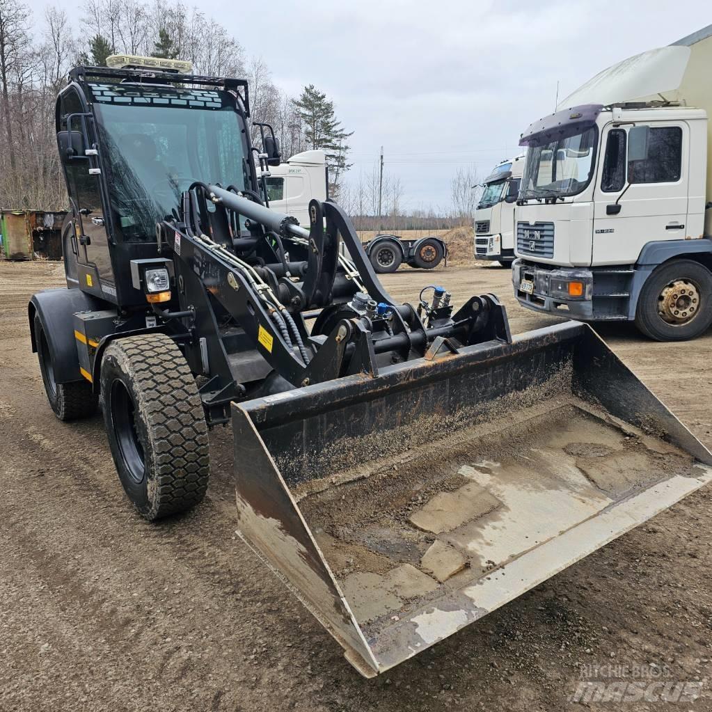 Green GS 816 Фронтальні навантажувачі