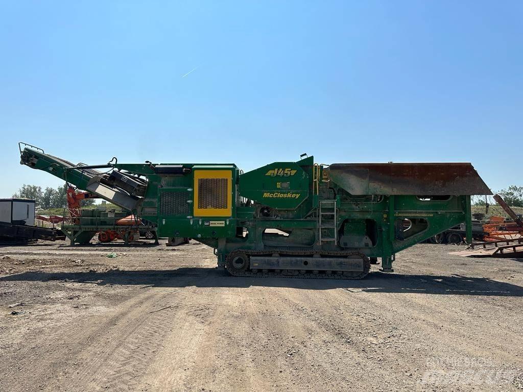 McCloskey J45 Мобільні дробарки
