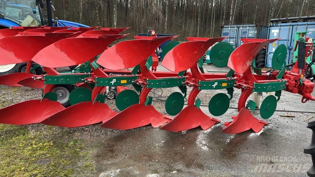 Kverneland ES Реверсивні плуги