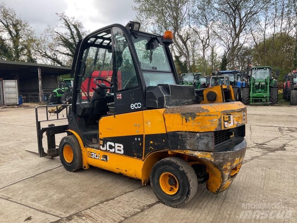 JCB 30 D HL Фронтальні навантажувачі