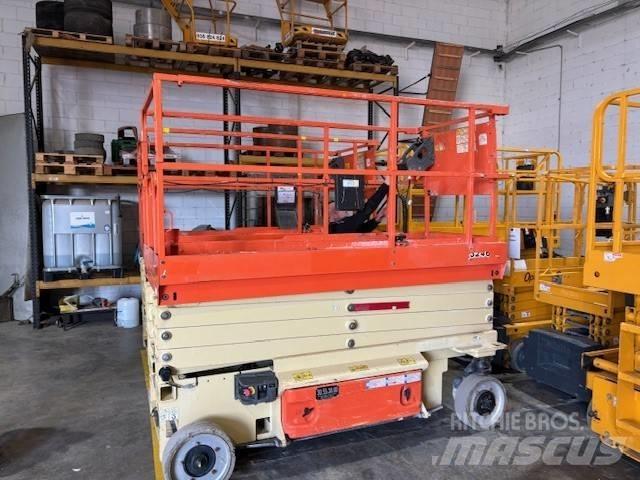 JLG ES3246 Підйомники-ножиці