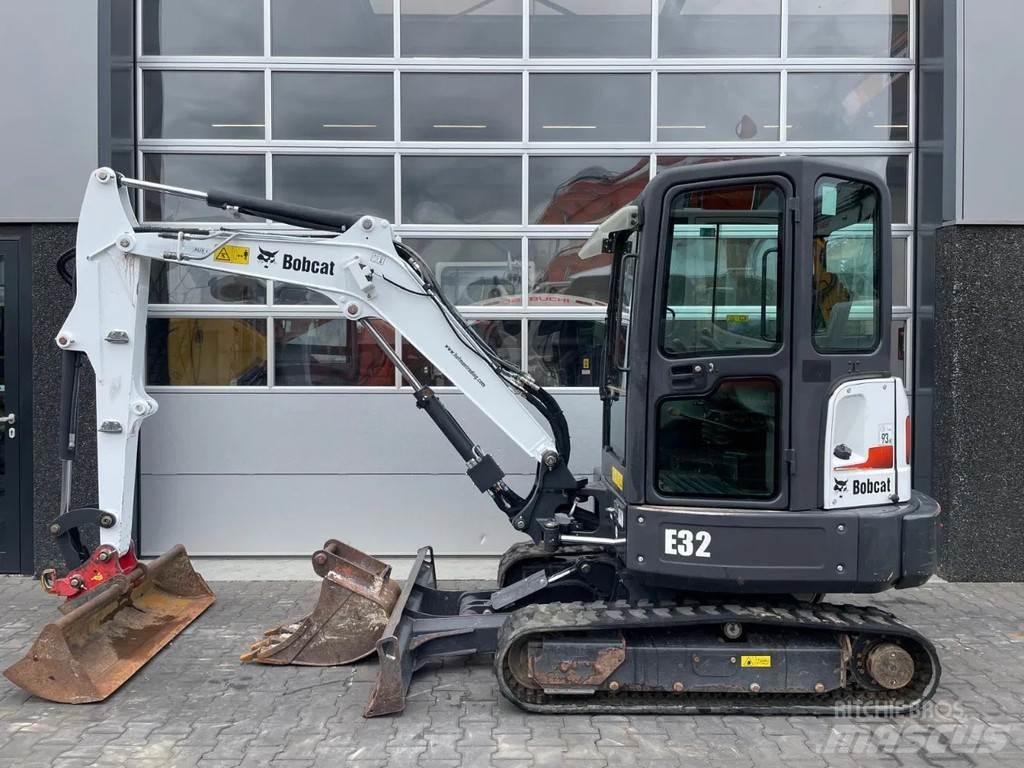 Bobcat E32 | A/C Міні-екскаватори < 7т