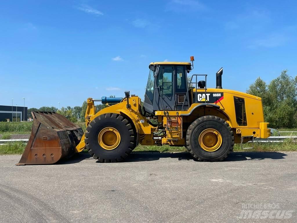 CAT 966H Фронтальні навантажувачі