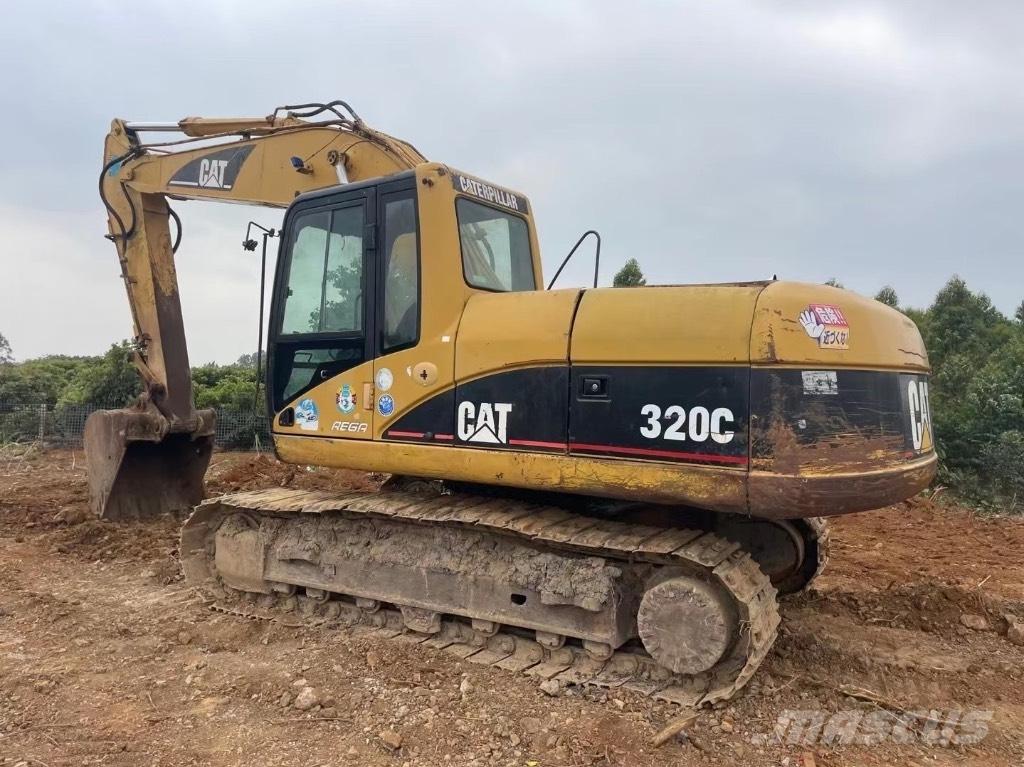 CAT 320 C Гусеничні екскаватори