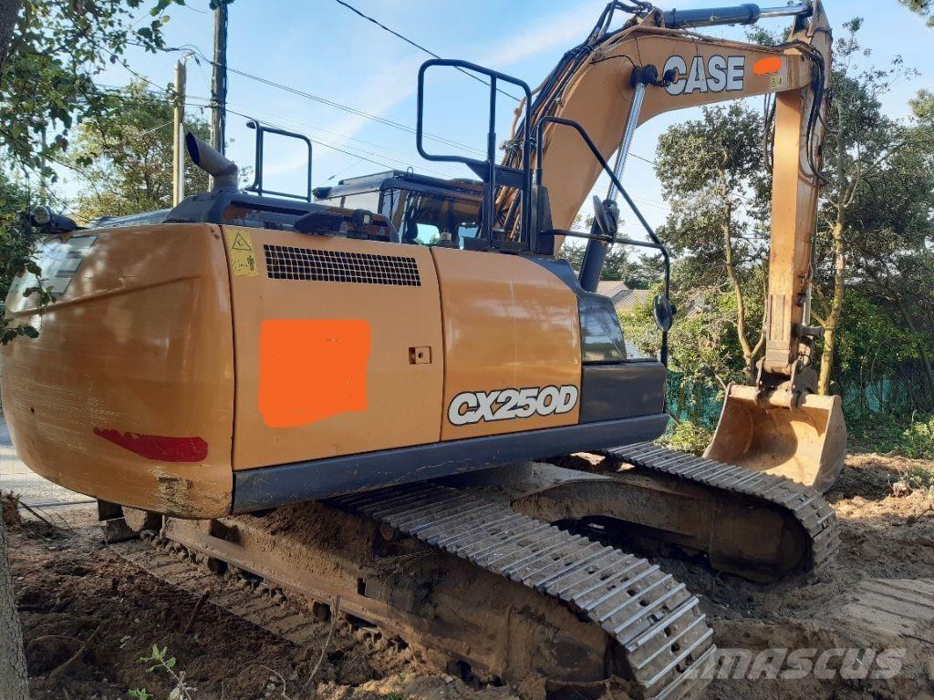 CASE CX 250 D Гусеничні екскаватори