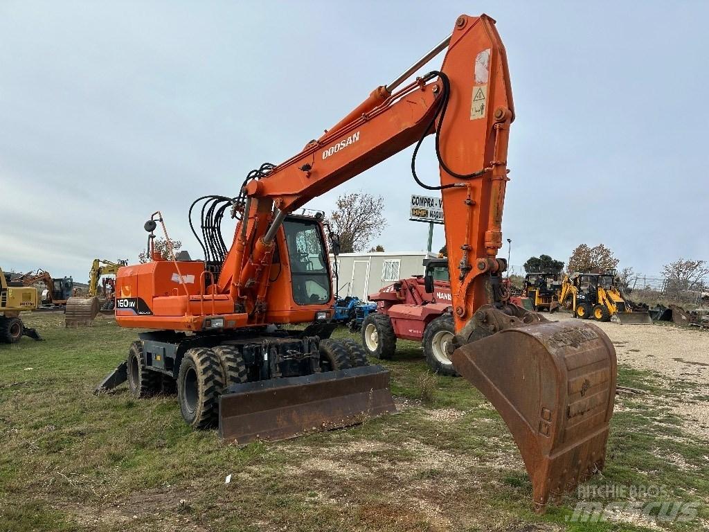 Doosan Solar 160 W V Колісні екскаватори