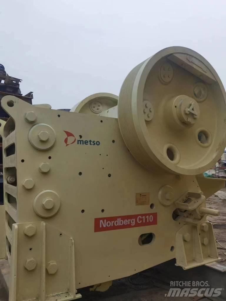 Metso C 110 Роздрібнювачі