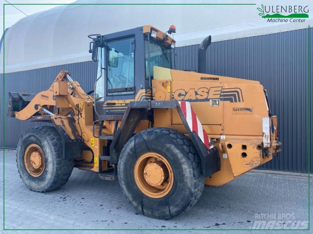 CASE 621 C Фронтальні навантажувачі