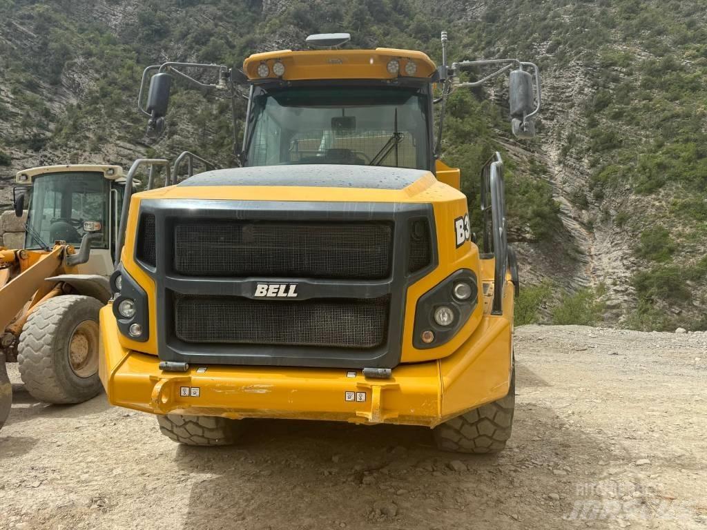 Bell B 30 E Зчленовані самоскиди