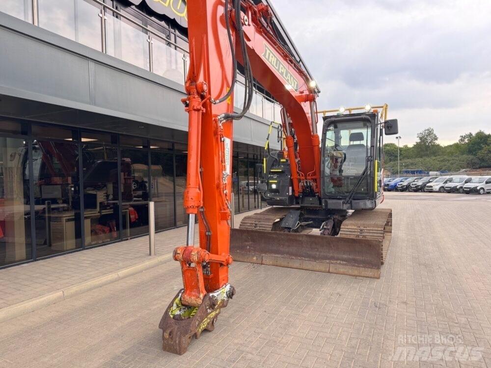Hitachi ZX135USBL-7 Гусеничні екскаватори