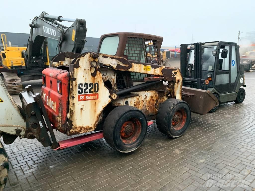 Bobcat S 220 Коробка передач