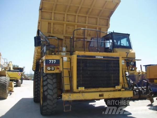 CAT 777 Кар`єрні самоскиди