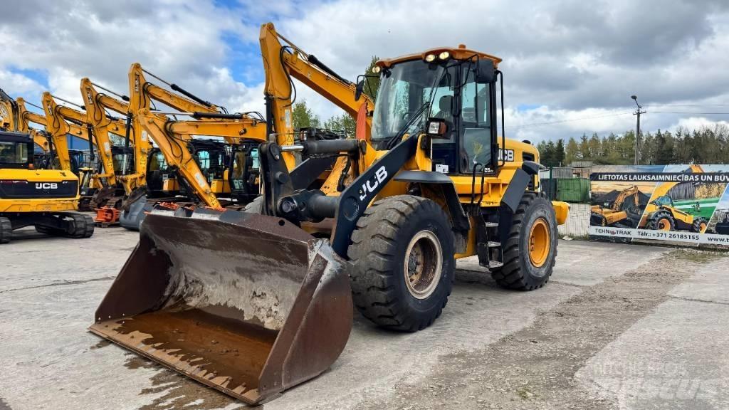 JCB 426 Z Фронтальні навантажувачі