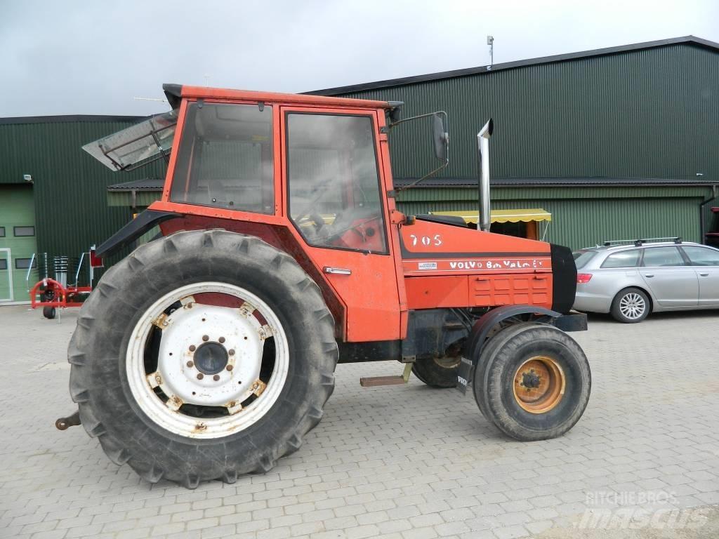 Valmet 705 Трактори