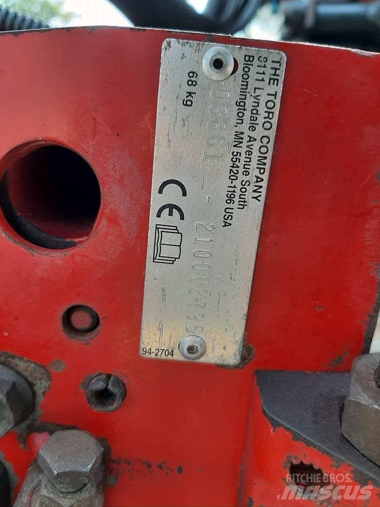 Toro 6700-D Самохідні газонокосарки