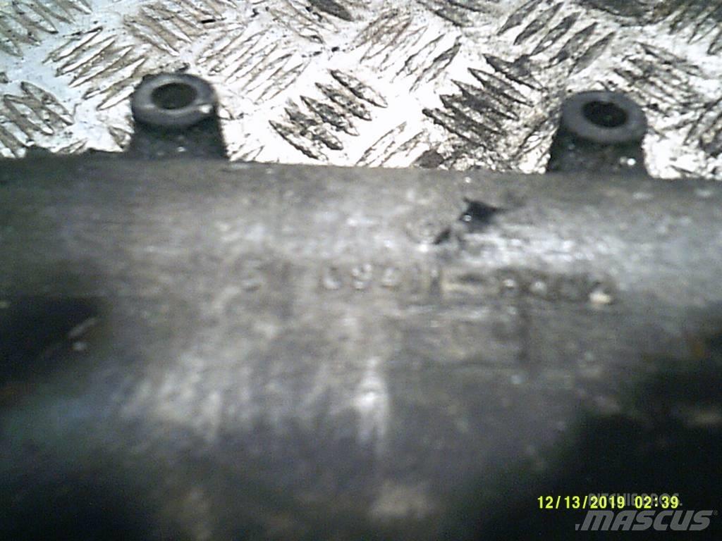 MAN TGA  51094113442 Радіатори