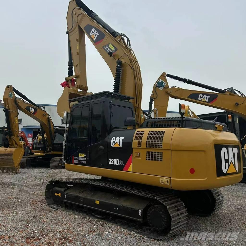 CAT 320 D L Гусеничні екскаватори